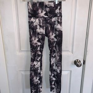 Lululemon wunder under leggings